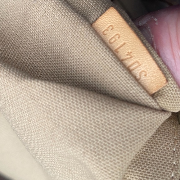 AUTHENTIC LOUIS VUITTON DELIGHTFUL MM - Picture 5 of 5